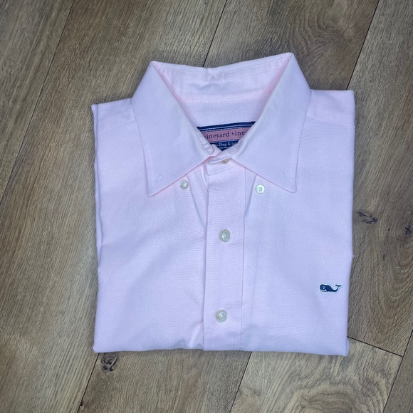 Vineyard Vines Other - Vineyard Vines Pink Whale Shirt - Size: M